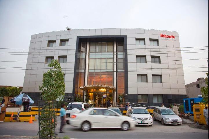 Maisonette Hotel & Apartments Lahore Ngoại thất bức ảnh