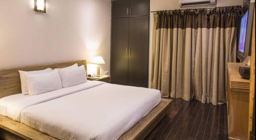 Maisonette Hotel & Apartments Lahore Ngoại thất bức ảnh
